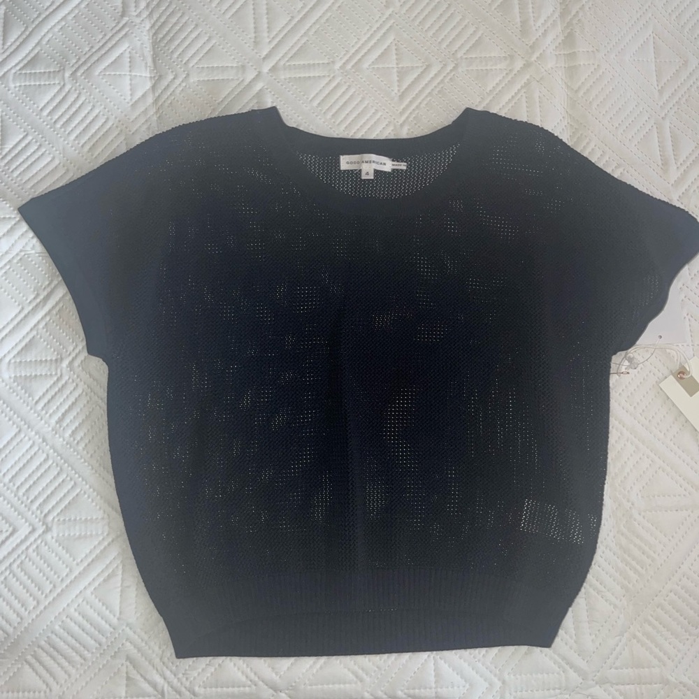 Good American black open knit crop tshirt